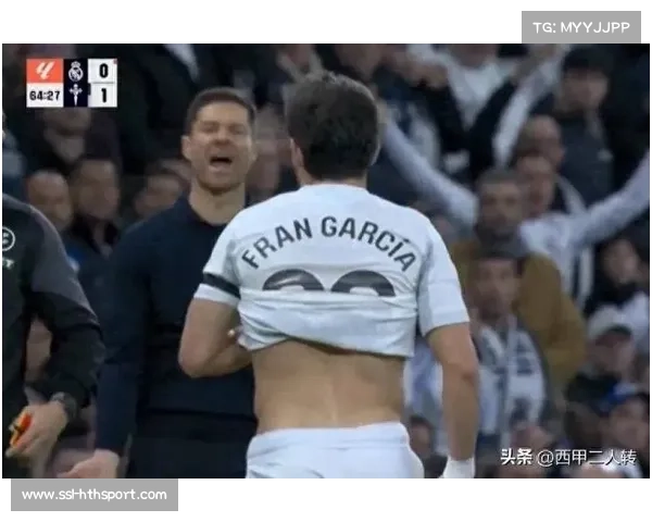 皇马解雇阿隆索，更衣室失控成下课导火索。